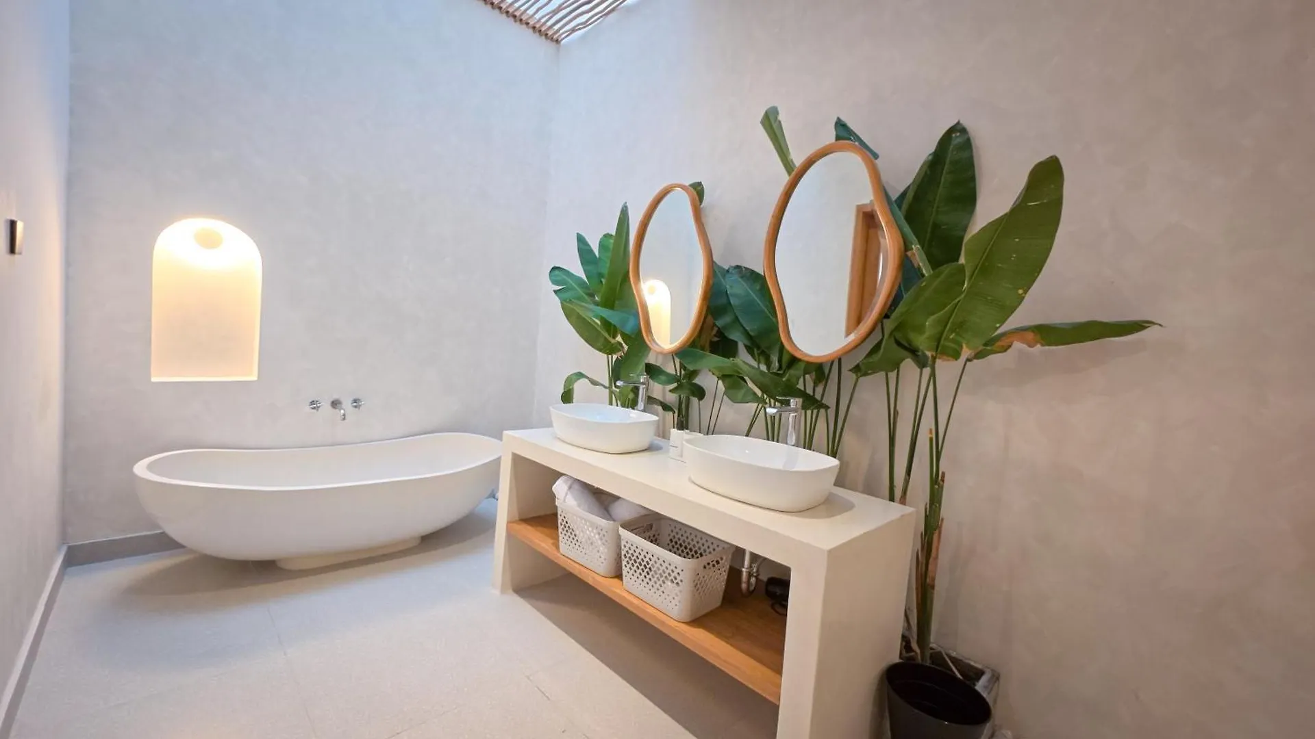 Miko Villa Seminyak Indonesia